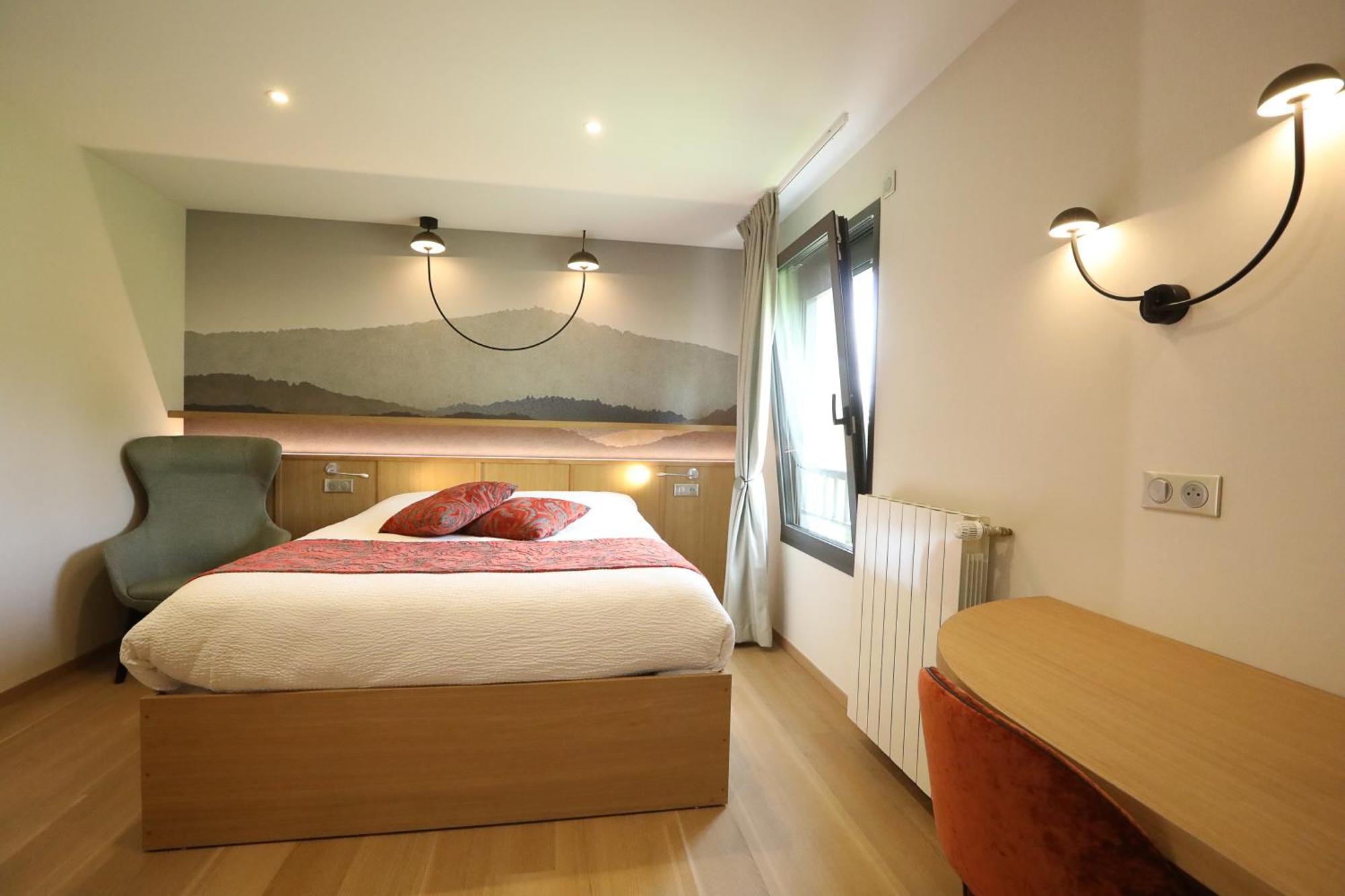 Logis Hotel Spa Restaurant Le Provence 라나르스 외부 사진